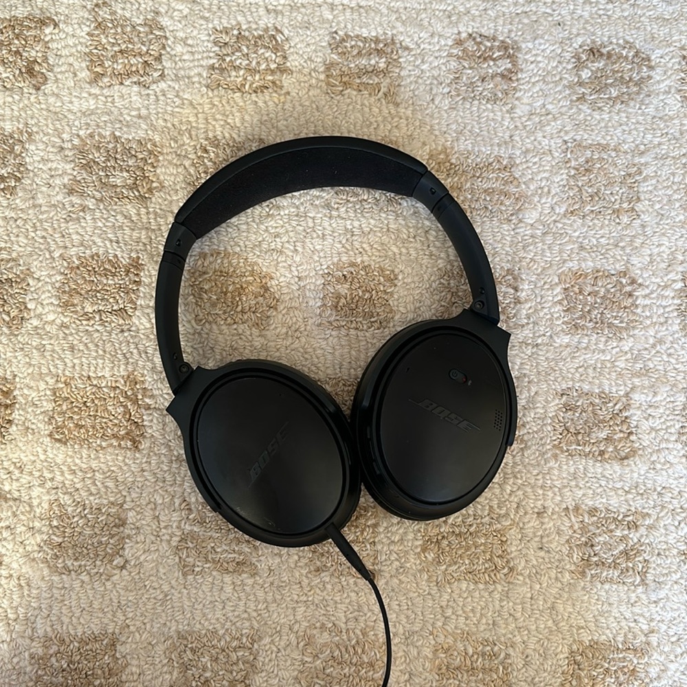 Bose Quietcomfort Headphones